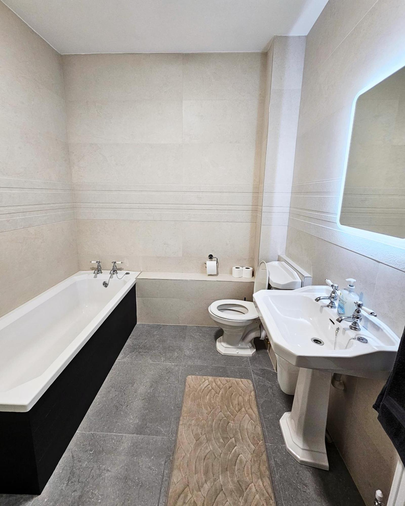 Dromod Suites Bagian luar foto