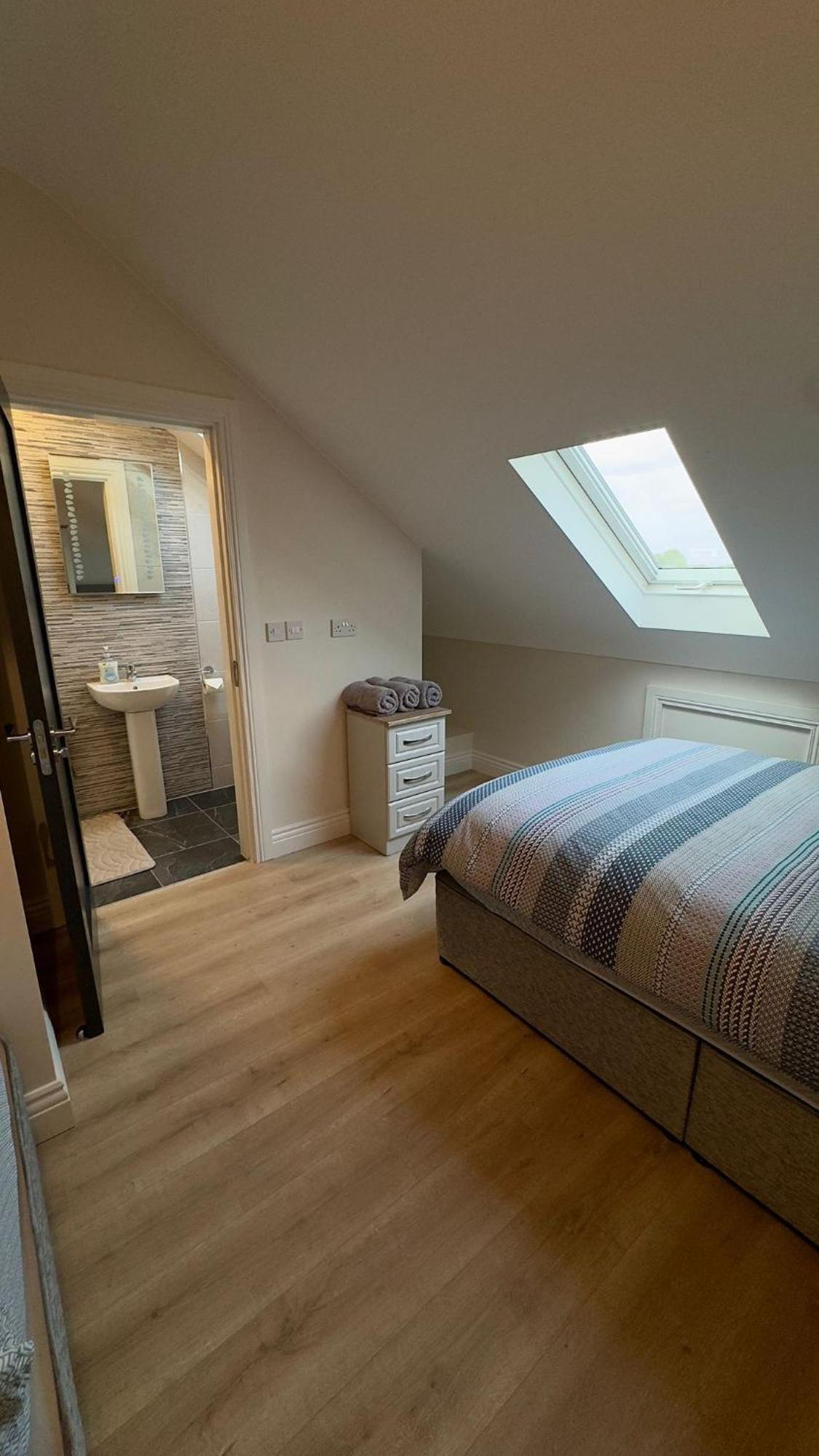 Dromod Suites Ruang foto